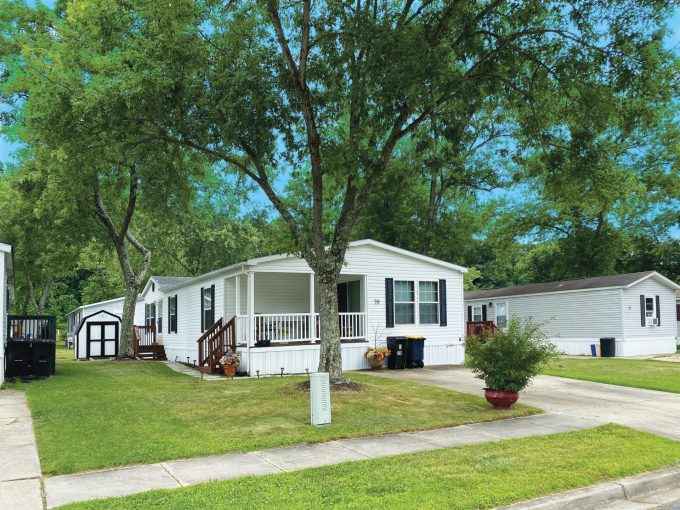 Front view of a home in Southesast MHC